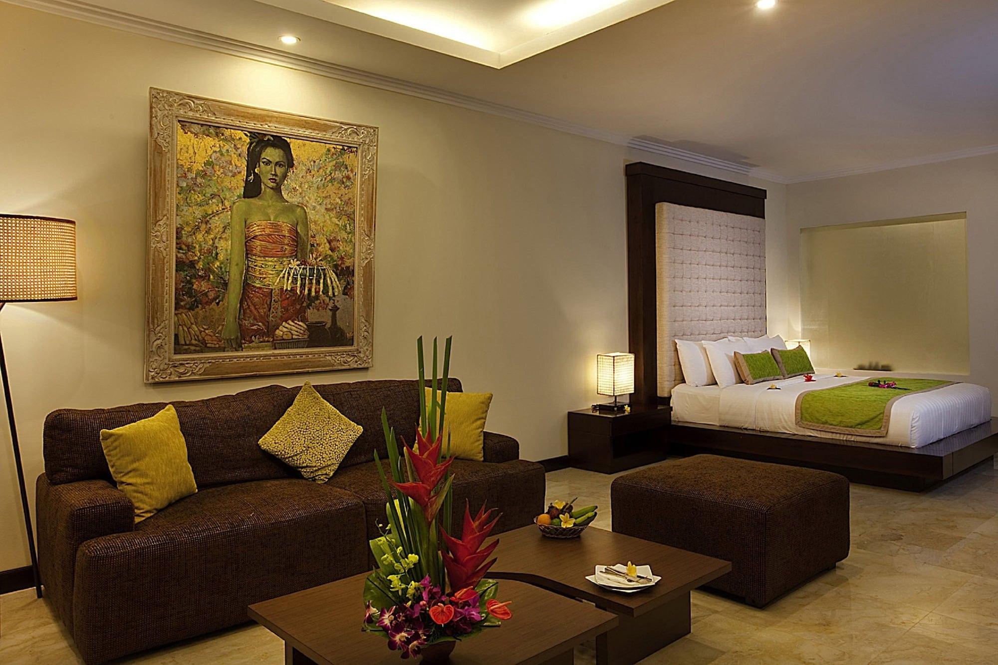 사가라 빌라 앤 스위트 발리 사누르 외부 사진 Suite at the Royal Thai Suite
