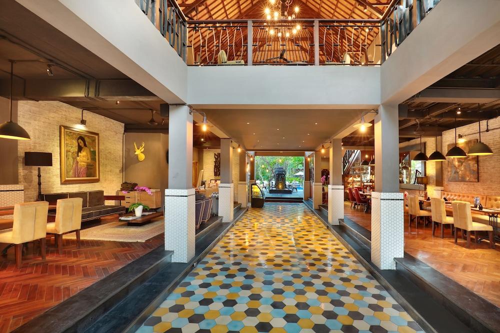 사가라 빌라 앤 스위트 발리 사누르 외부 사진 The interior of the hotel